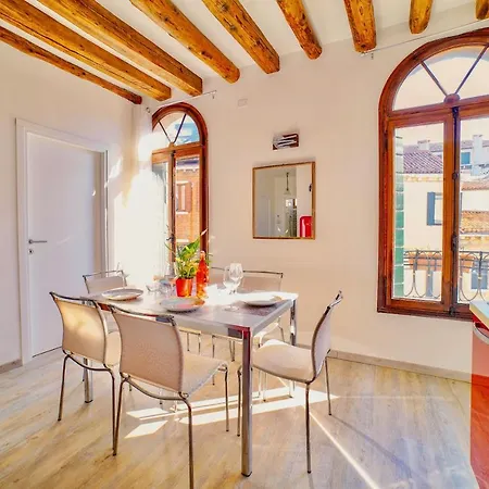 Amorucci House דירה ונציה