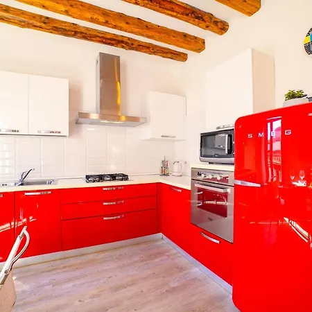 Amorucci House * Venice