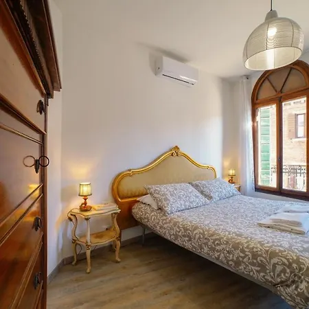 Amorucci House Velence